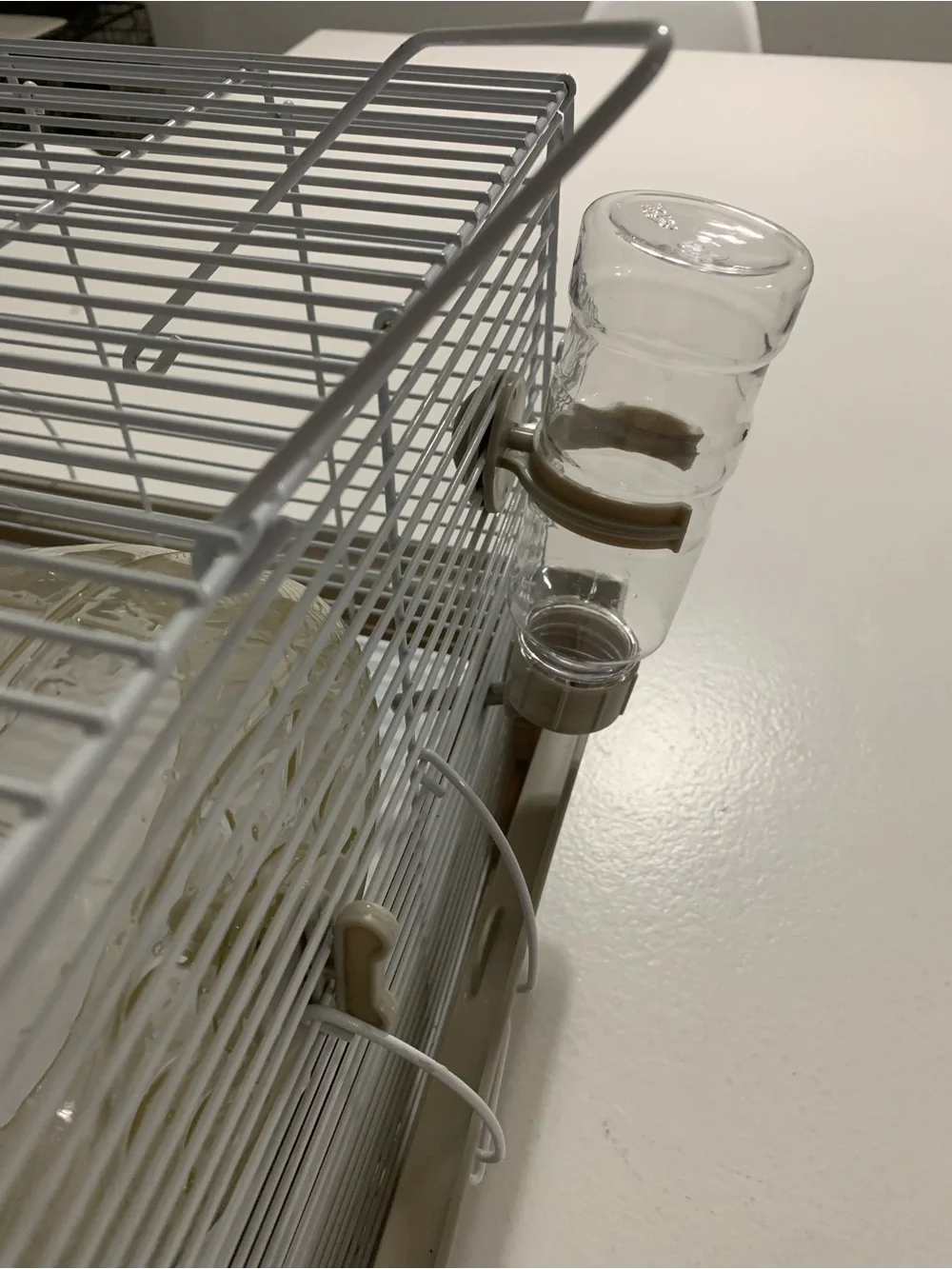 Small Pets Multi-Level Cage with Ramp in White and Beige